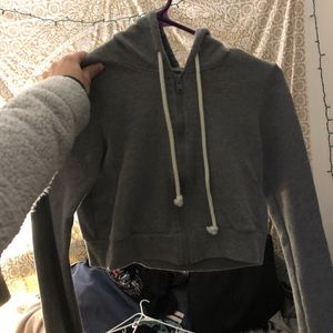 Grey cropped Hollister sweatshirt